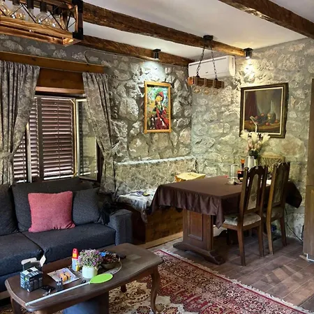 Minja Stone House By The * Podgorica