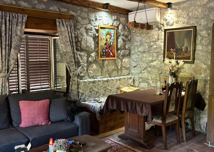 Minja Stone House By The * Podgorica