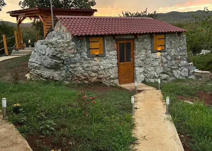 Minja Stone House By The Casa vacanze